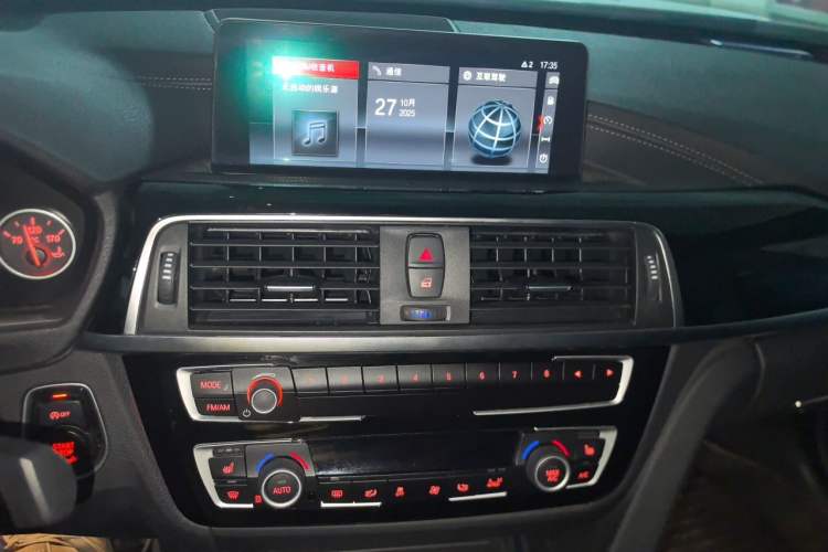 Used BMW 3 Series 2018 320Li Fashion Model Audio And AC Panel