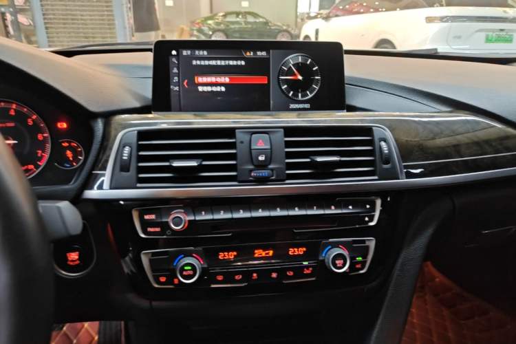 Used BMW 3 Series 2018 320Li M Sport Night Edition Audio And AC Panel