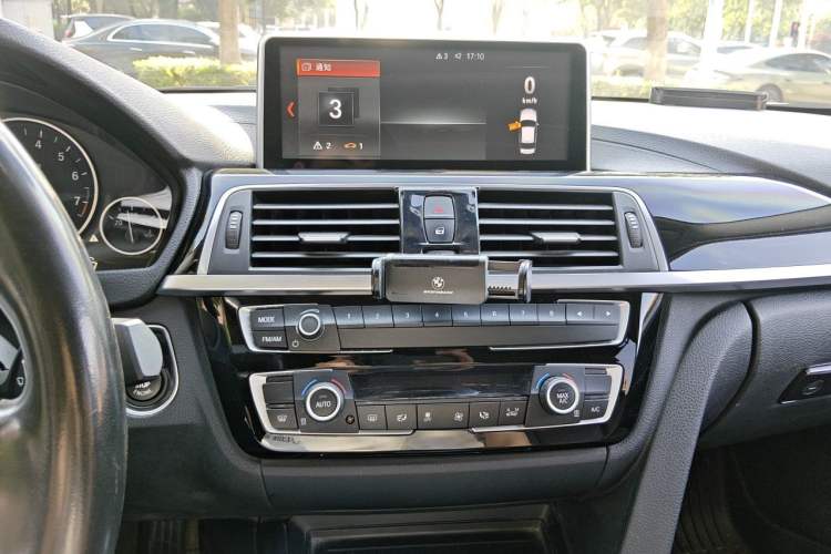Used BMW 3 Series 2018 320Li Fashion Model Audio And AC Panel