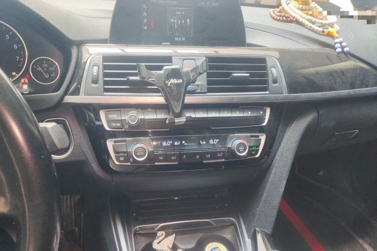 Used BMW 3 Series 2018 320Li Fashion Model Audio And AC Panel
