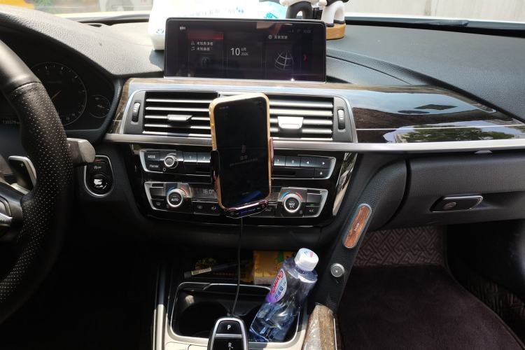 Used BMW 3 Series 2018 320Li M Sport Night Edition Audio And AC Panel