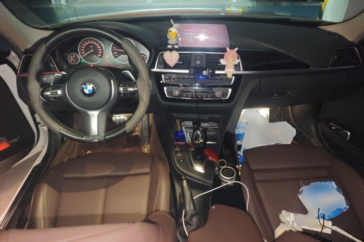 Used BMW 3 Series 2018 320Li Fashion Model Center Console