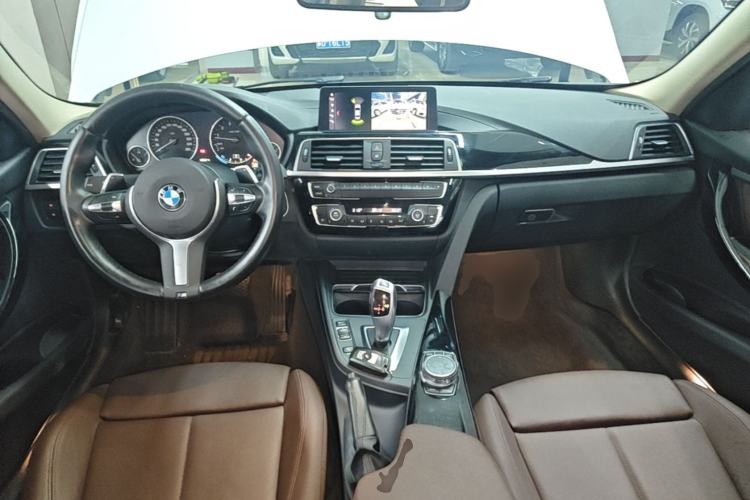 Used BMW 3 Series 2018 320Li Fashion Model Center Console