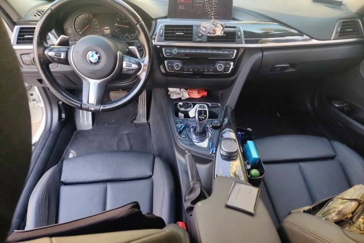 Used BMW 3 Series 2018 320Li M Sport Night Edition Center Console