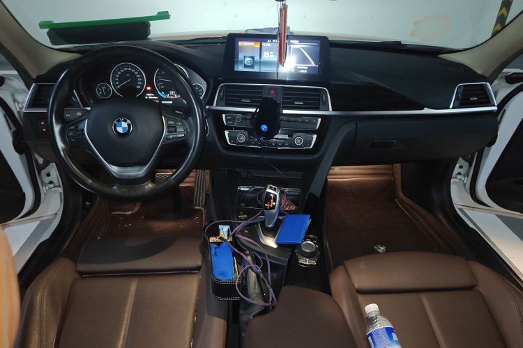 Used BMW 3 Series 2018 320Li Fashion Model Center Console