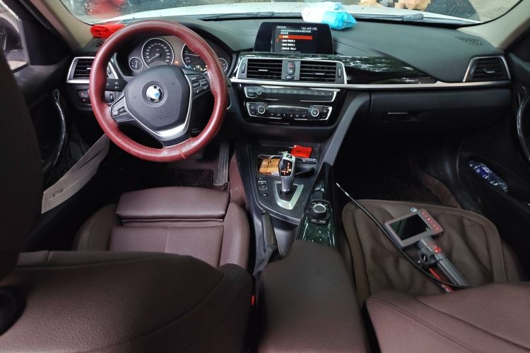 Used BMW 3 Series 2018 320Li xDrive Fashion Model Center Console