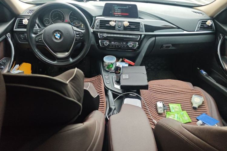 Used BMW 3 Series 2018 320Li Fashion Model Center Console