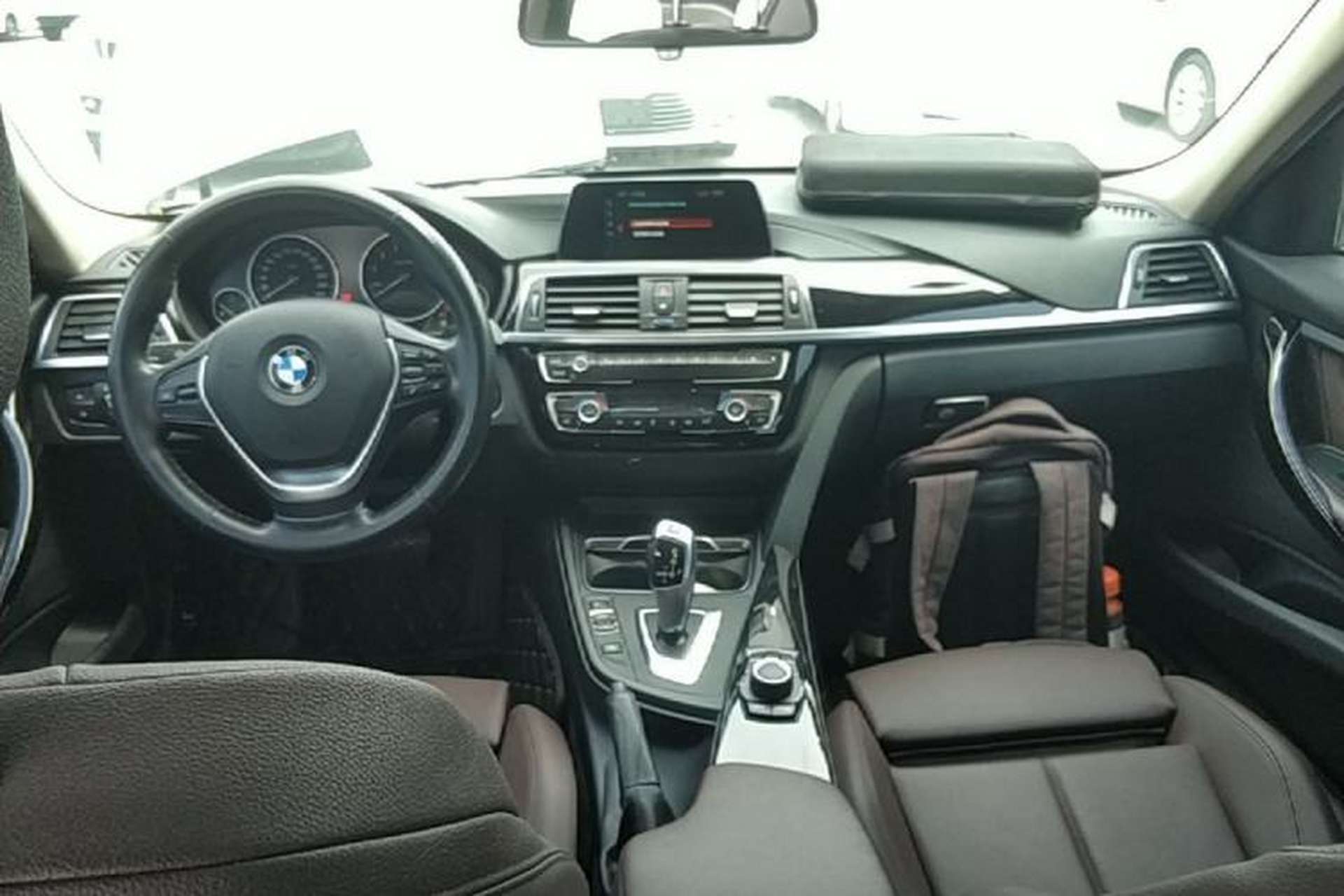 Used BMW 3 Series 2018 320Li Fashion Model Center Console