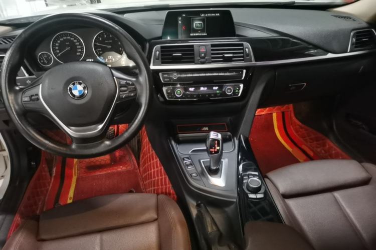 Used BMW 3 Series 2018 320Li Fashion Model Center Console