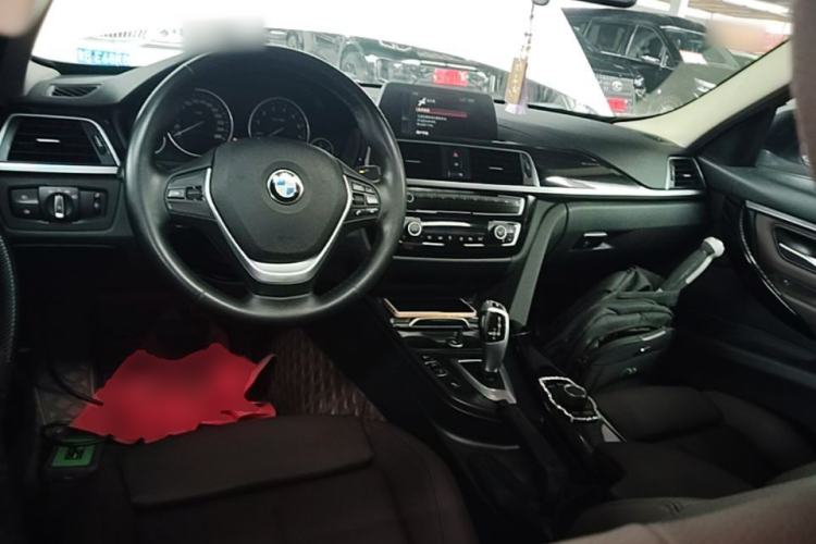 Used BMW 3 Series 2018 320Li xDrive Fashion Model Center Console