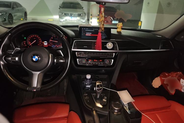 Used BMW 3 Series 2018 330Li M Sport Shadow Edition Center Console