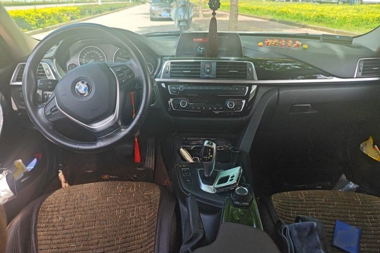 Used BMW 3 Series 2018 320Li Fashion Model Center Console
