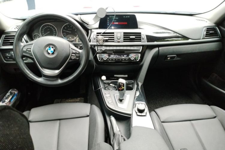 Used BMW 3 Series 2018 320Li Fashion Model Center Console
