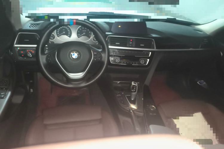Used BMW 3 Series 2018 320Li xDrive Fashion Model Center Console