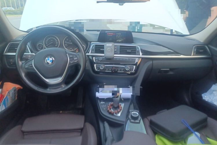 Used BMW 3 Series 2018 320Li Fashion Model Center Console