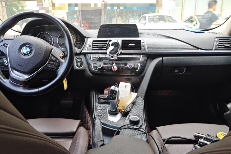 Used BMW 3 Series 2018 320Li Fashion Model Center Console