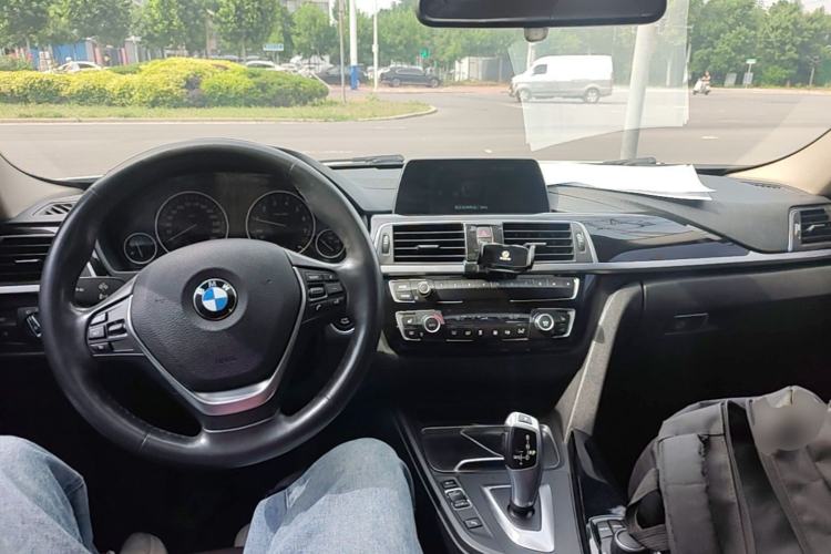 Used BMW 3 Series 2018 320Li xDrive Fashion Model Center Console