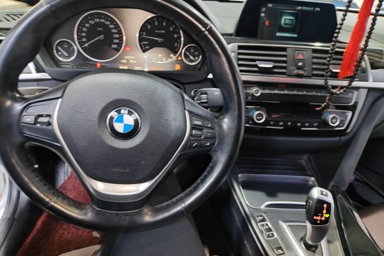 Used BMW 3 Series 2018 320Li Fashion Model Center Console