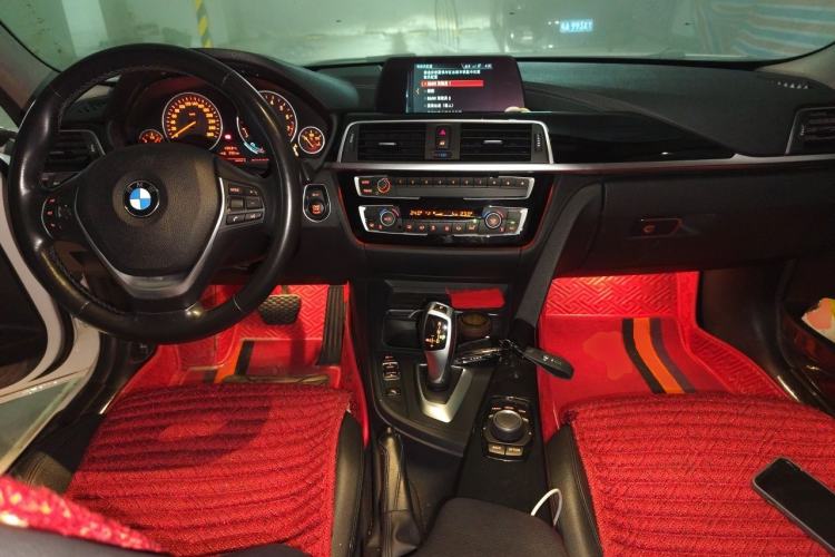 Used BMW 3 Series 2018 320Li Fashion Model Center Console