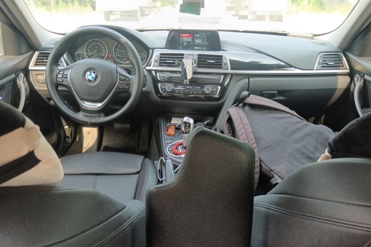 Used BMW 3 Series 2018 320Li Fashion Model Center Console