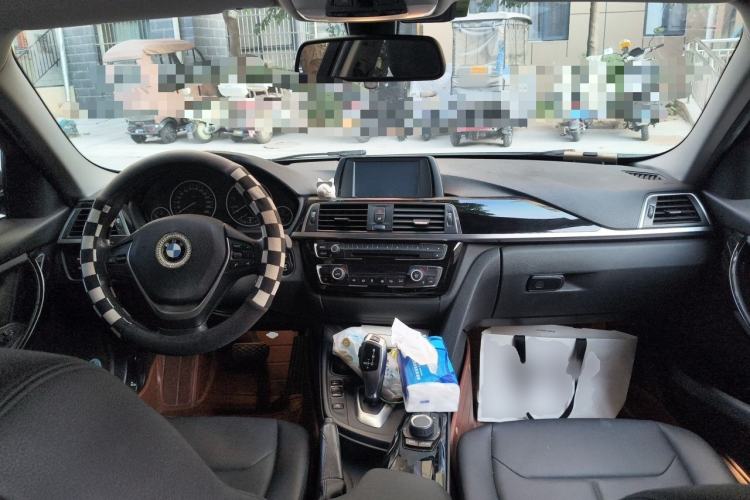 Used BMW 3 Series 2018 320Li Fashion Model Center Console