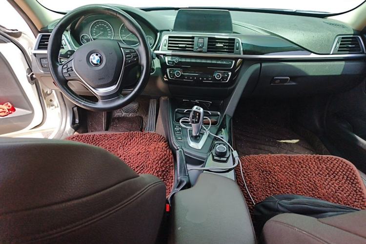 Used BMW 3 Series 2018 320Li Fashion Model Center Console