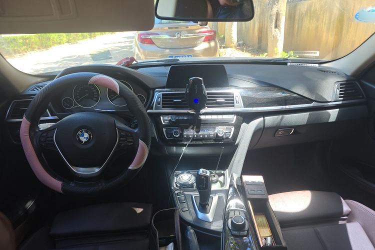 Used BMW 3 Series 2018 320Li Fashion Model Center Console