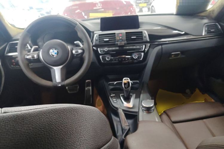 Used BMW 3 Series 2018 320Li Leading Model M Sport Package Center Console