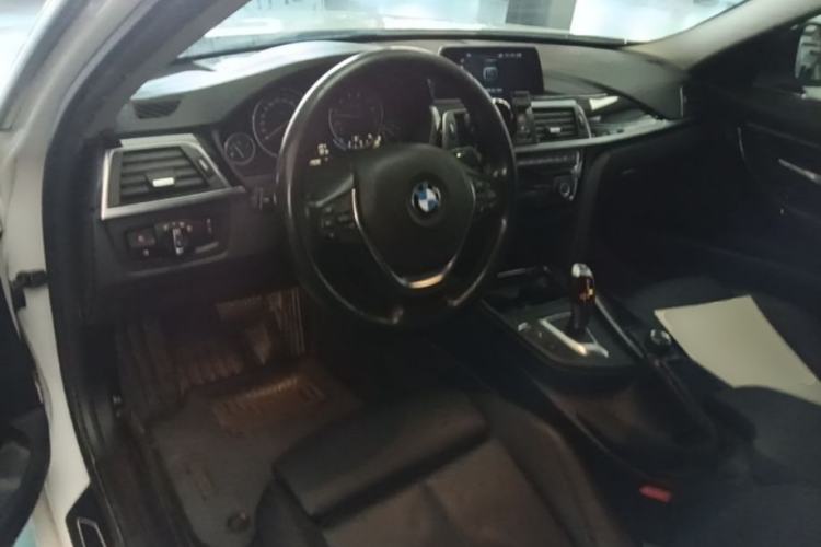 Used BMW 3 Series 2018 320Li Fashion Model Center Console
