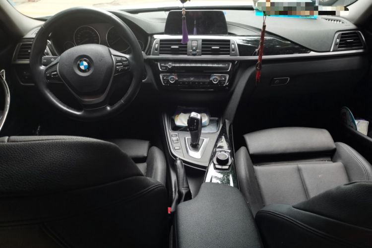 Used BMW 3 Series 2018 320Li Fashion Model Center Console