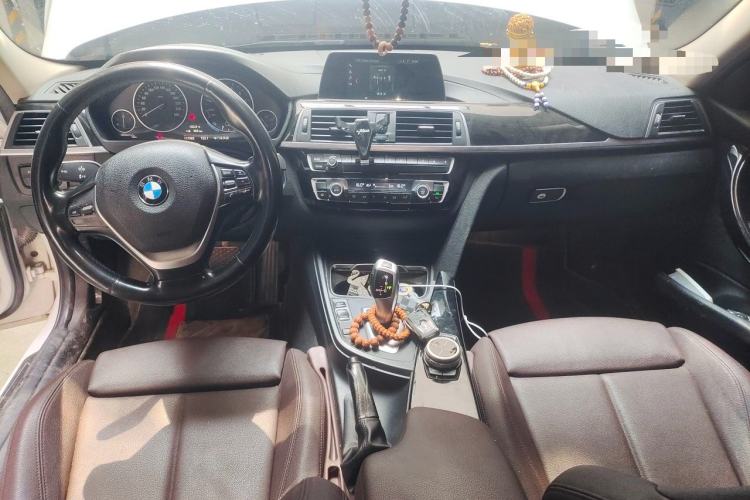 Used BMW 3 Series 2018 320Li Fashion Model Center Console
