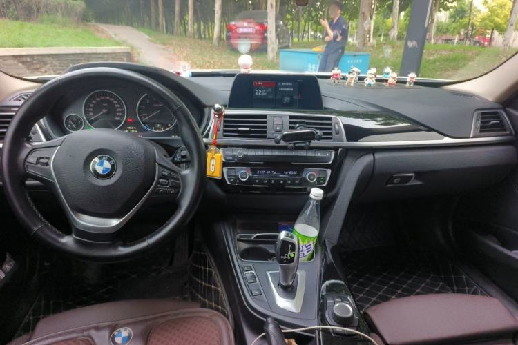 Used BMW 3 Series 2018 320Li Fashion Model Center Console