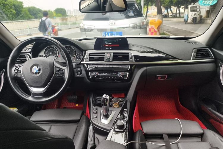 Used BMW 3 Series 2018 320Li Fashion Model Center Console