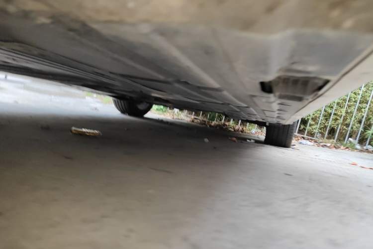 Used BMW 3 Series 2018 320Li Fashion Model Chassis Front Left