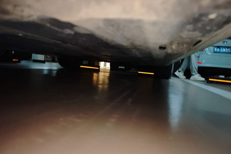Used BMW 3 Series 2018 320Li Fashion Model Chassis Front Left