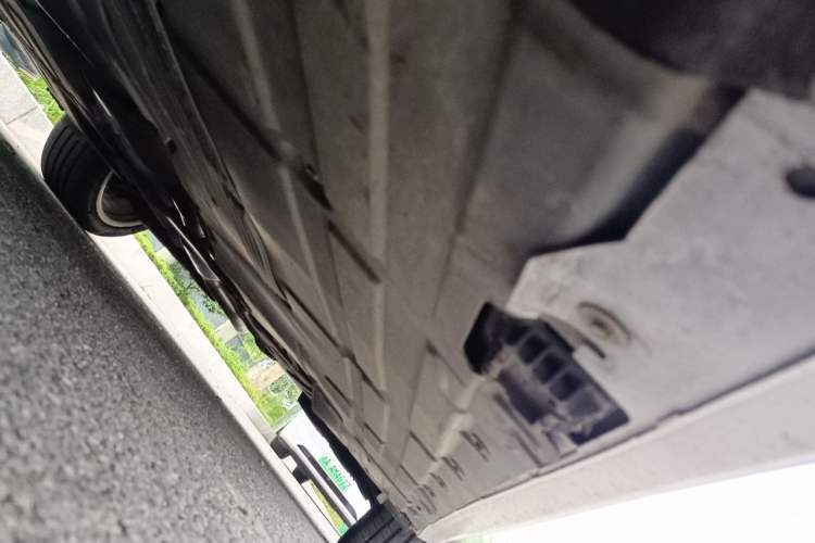 Used BMW 3 Series 2018 320Li Fashion Model Chassis Front Left