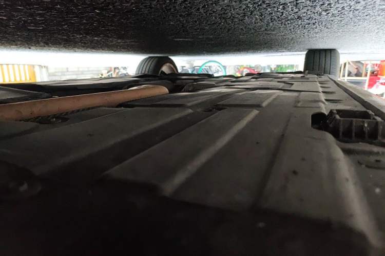 Used BMW 3 Series 2018 320Li Leading Model M Sport Package Chassis Front Right
