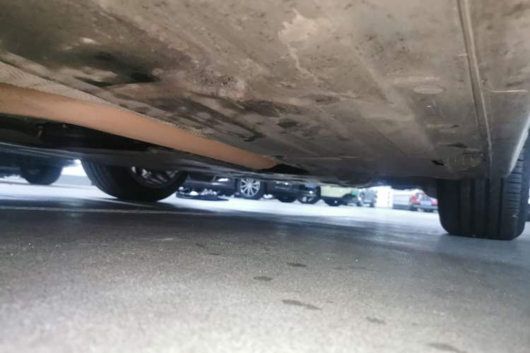 Used BMW 3 Series 2018 320Li Fashion Model Chassis Front Right