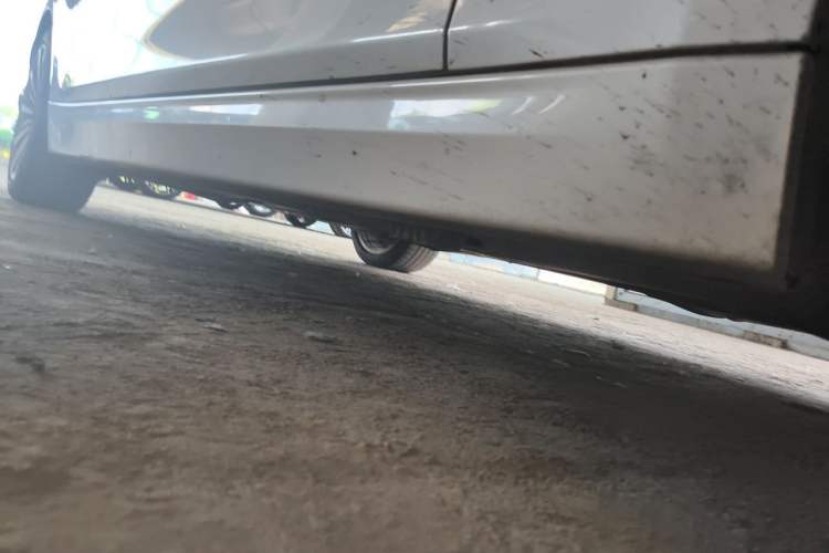 Used BMW 3 Series 2018 320Li Fashion Model Chassis Front Right