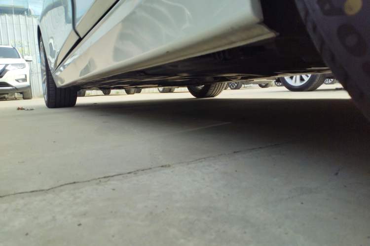 Used BMW 3 Series 2018 320Li xDrive Fashion Model Chassis Rear Left