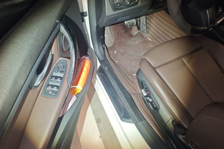 Used BMW 3 Series 2018 320Li Fashion Model Driver Seat