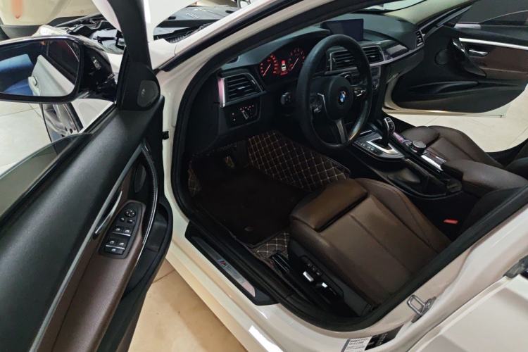 Used BMW 3 Series 2018 320Li M Sport Night Edition Driver Seat