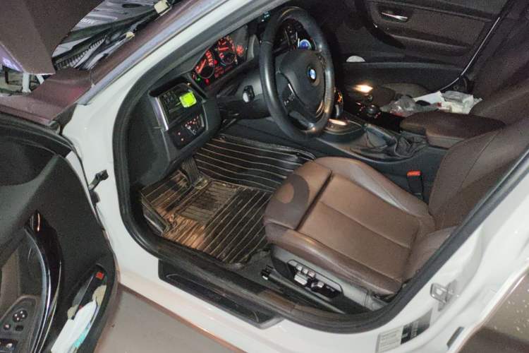 Used BMW 3 Series 2018 320Li Fashion Model Driver Seat