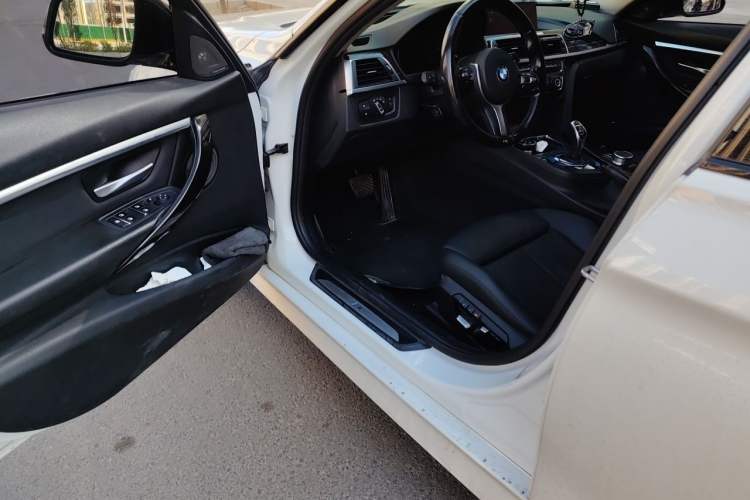 Used BMW 3 Series 2018 320Li M Sport Night Edition Driver Seat