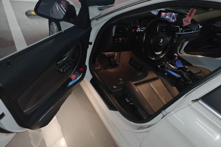 Used BMW 3 Series 2018 320Li Fashion Model Driver Seat