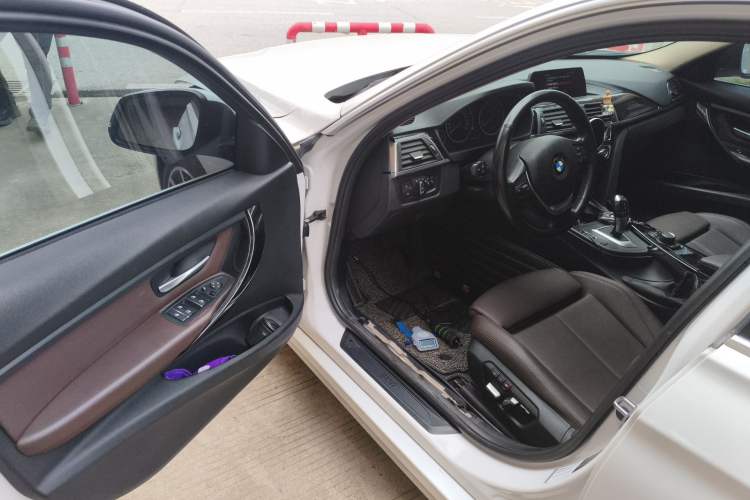 Used BMW 3 Series 2018 320Li Fashion Model Driver Seat