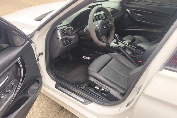 Used BMW 3 Series 2018 320Li Leading Model M Sport Package Driver Seat
