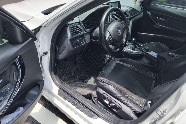 Used BMW 3 Series 2018 318Li Driver Seat