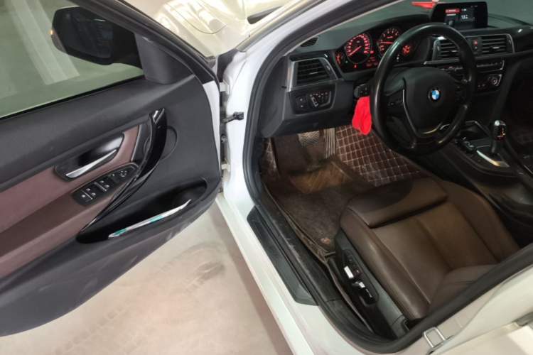 Used BMW 3 Series 2018 320Li Fashion Model Driver Seat