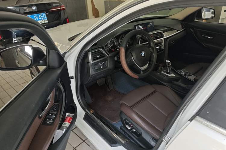 Used BMW 3 Series 2018 320Li Fashion Model Driver Seat